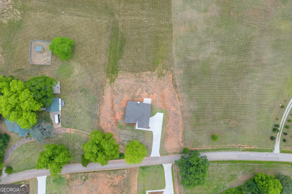 167 Sewell RD Lavonia, GA 30553
