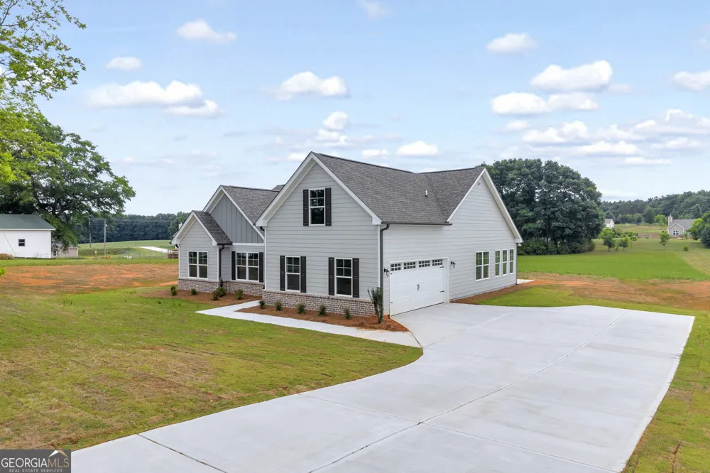 167 Sewell RD Lavonia, GA 30553