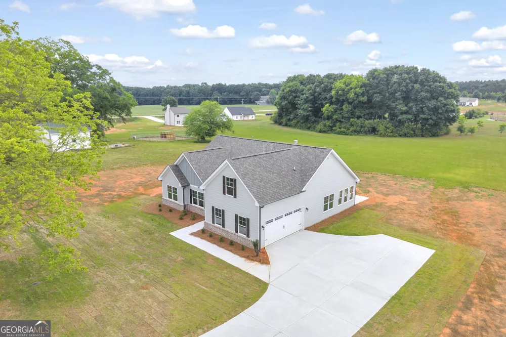 167 Sewell RD Lavonia, GA 30553