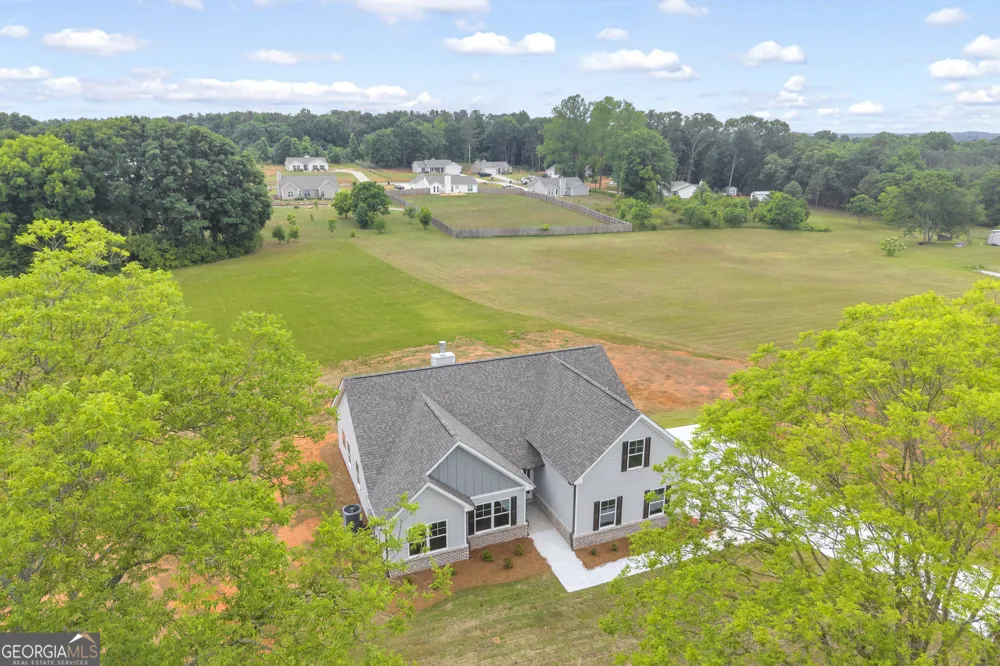 167 Sewell RD Lavonia, GA 30553
