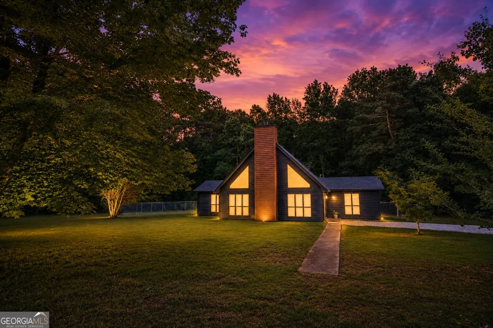 2075 Highway 36 E Milner, GA 30257