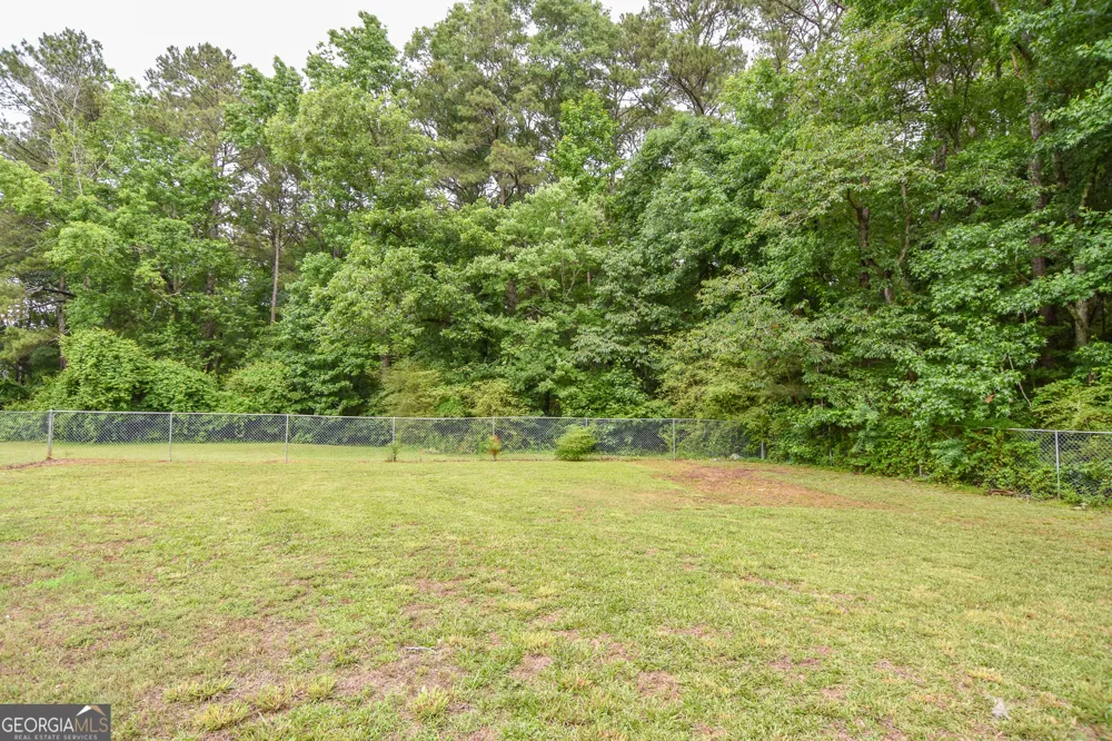2075 Highway 36 E Milner, GA 30257