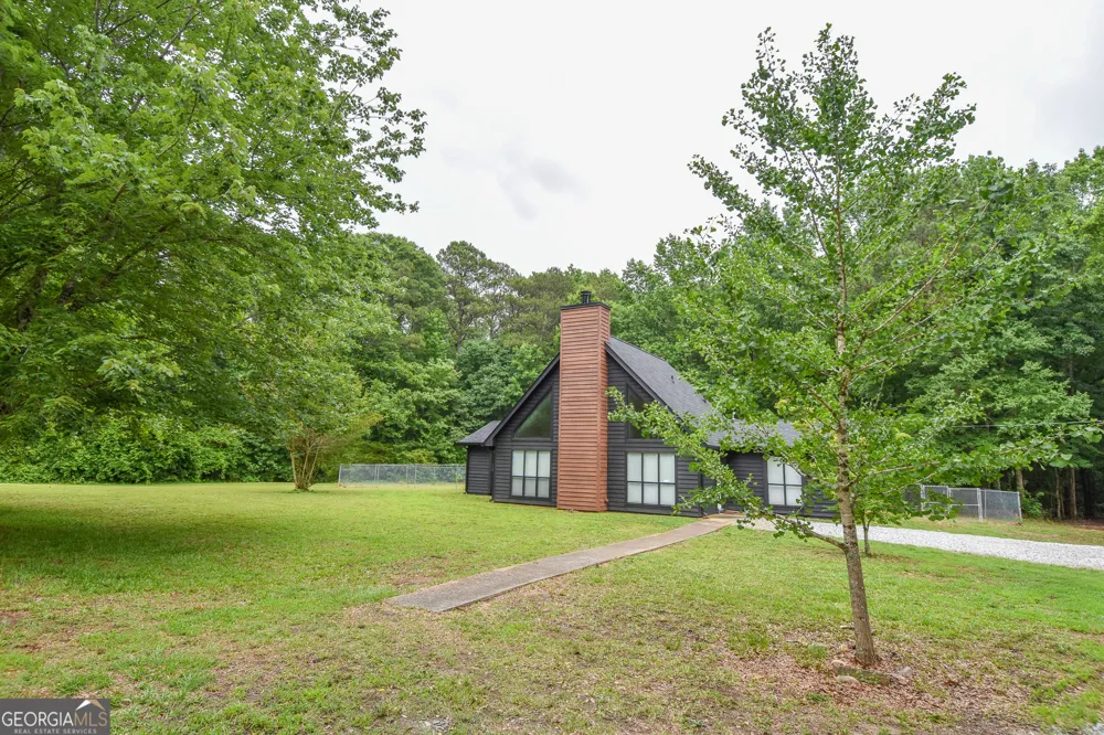 2075 Highway 36 E Milner, GA 30257
