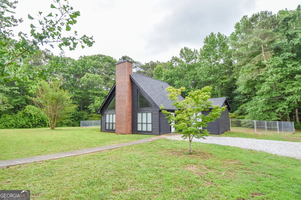 2075 Highway 36 E Milner, GA 30257