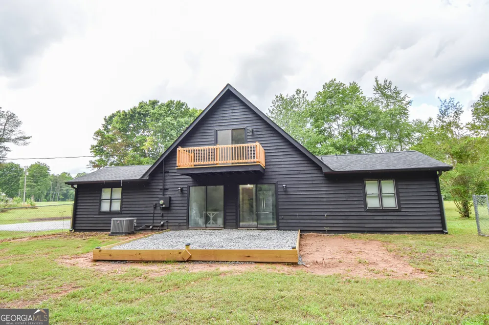 2075 Highway 36 E Milner, GA 30257