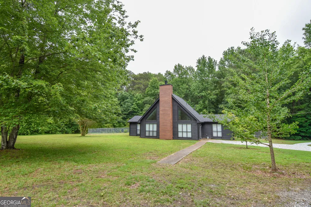 2075 Highway 36 E Milner, GA 30257
