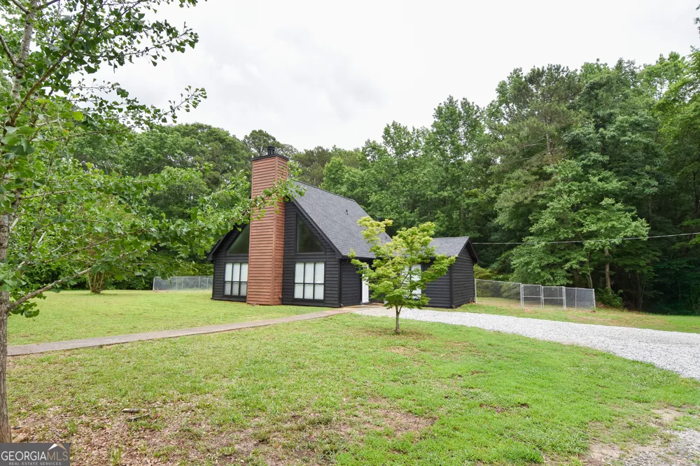 2075 Highway 36 E Milner, GA 30257
