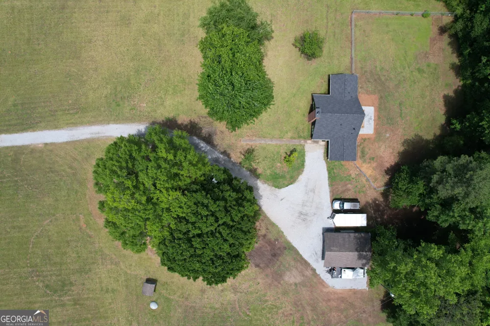 2075 Highway 36 E Milner, GA 30257