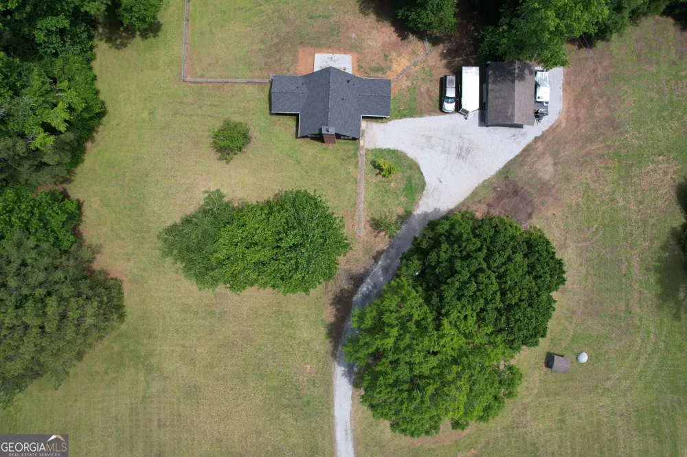 2075 Highway 36 E Milner, GA 30257