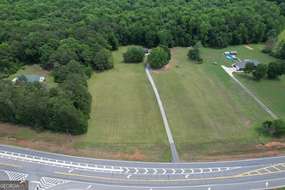 2075 Highway 36 E Milner, GA 30257