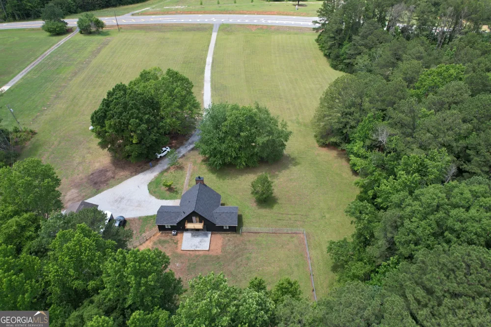 2075 Highway 36 E Milner, GA 30257
