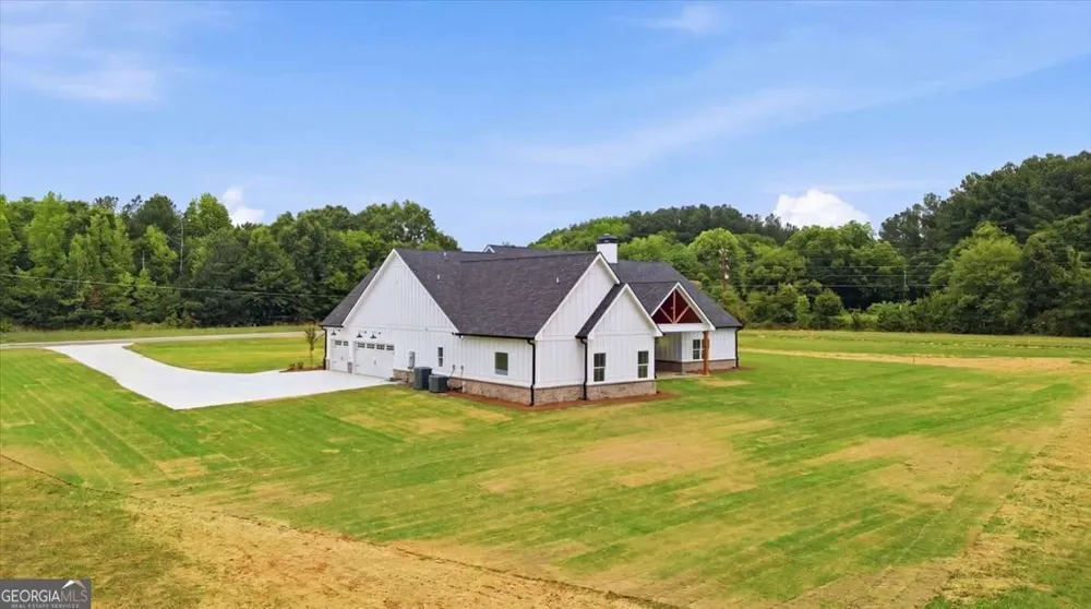 1217 Pleasant Valley RD Monroe, GA 30655