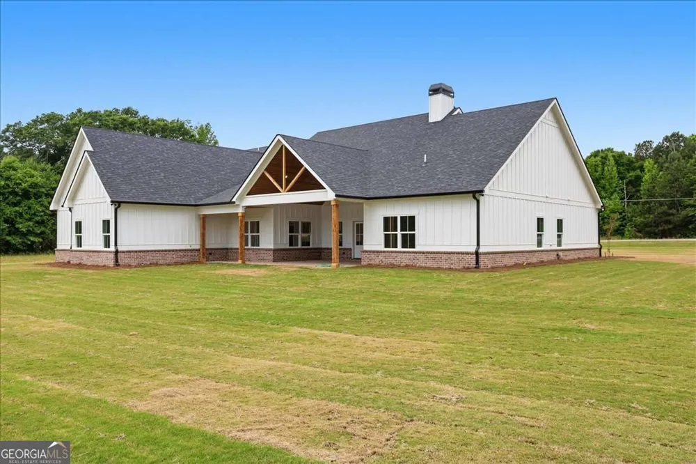 1217 Pleasant Valley RD Monroe, GA 30655