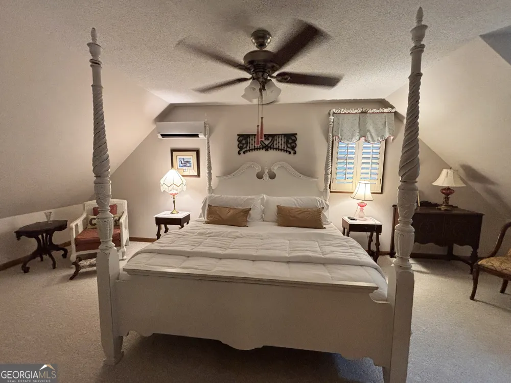 275 River Hill RD Cornelia, GA 30531