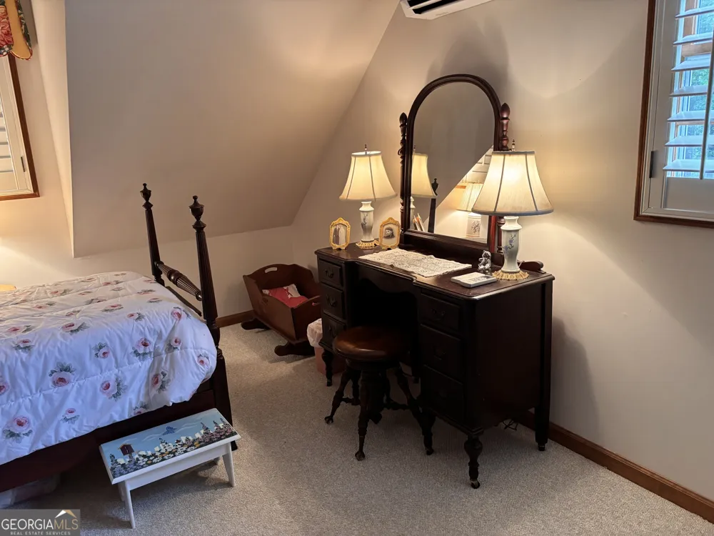 275 River Hill RD Cornelia, GA 30531