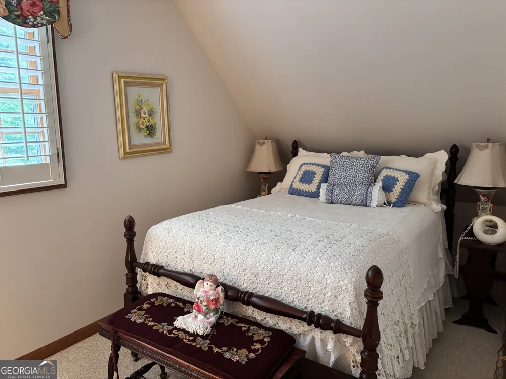 275 River Hill RD Cornelia, GA 30531