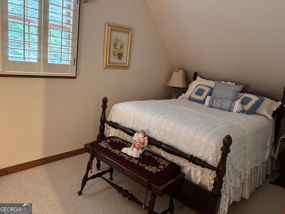 275 River Hill RD Cornelia, GA 30531