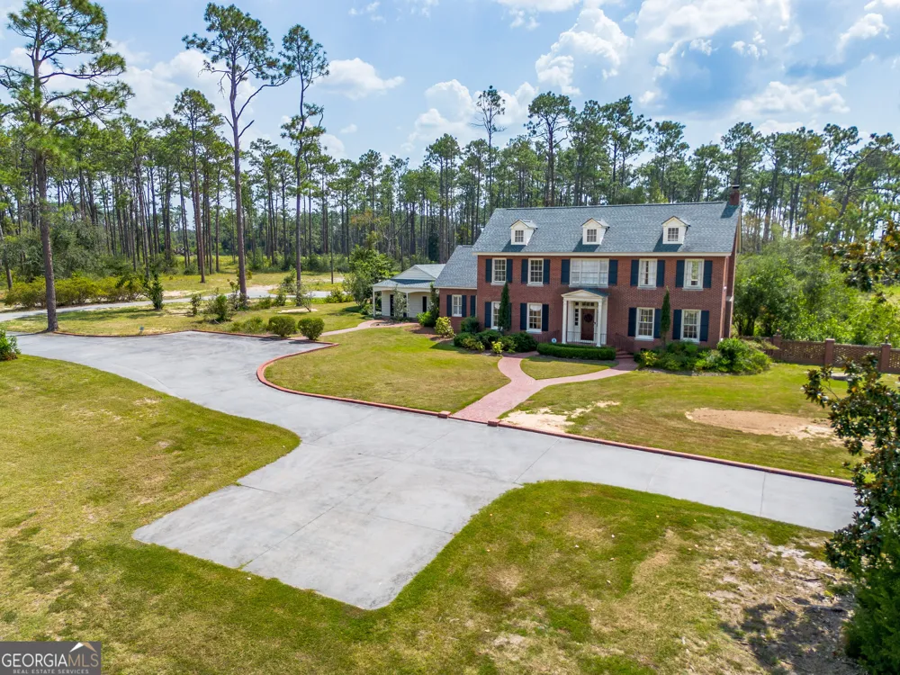 1602 Ward Street EXT W Douglas, GA 31533