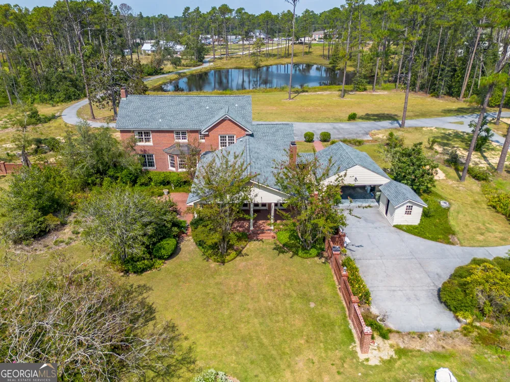 1602 Ward Street EXT W Douglas, GA 31533