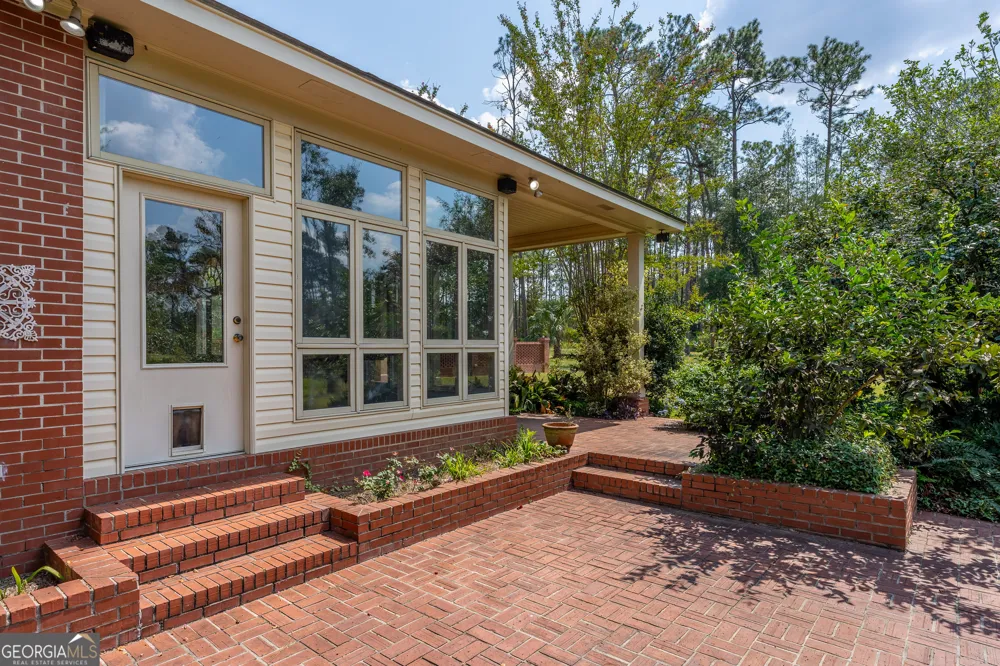 1602 Ward Street EXT W Douglas, GA 31533