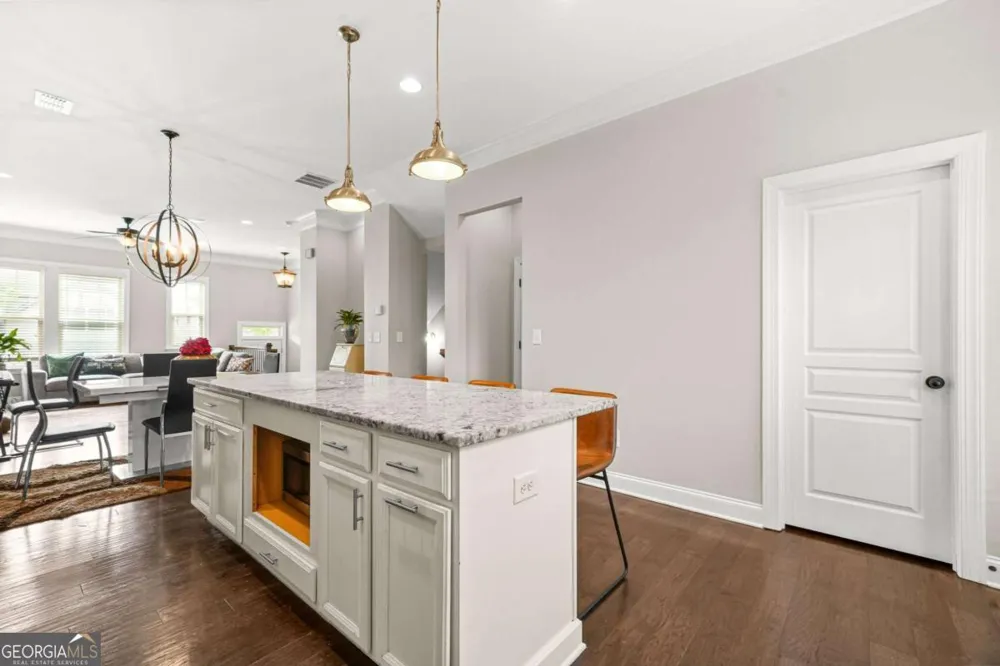 4405 DONAHUE AVE Sugar Hill, GA 30518