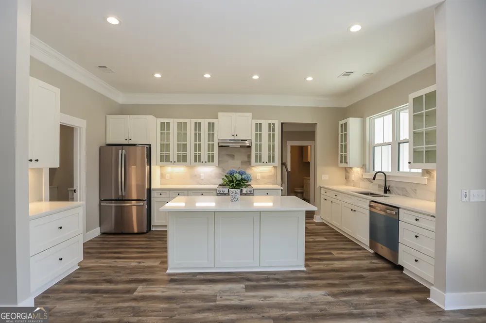 1049 Mccall RD Springfield, GA 31329