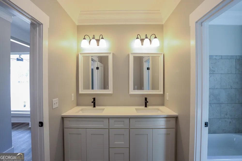 1049 Mccall RD Springfield, GA 31329