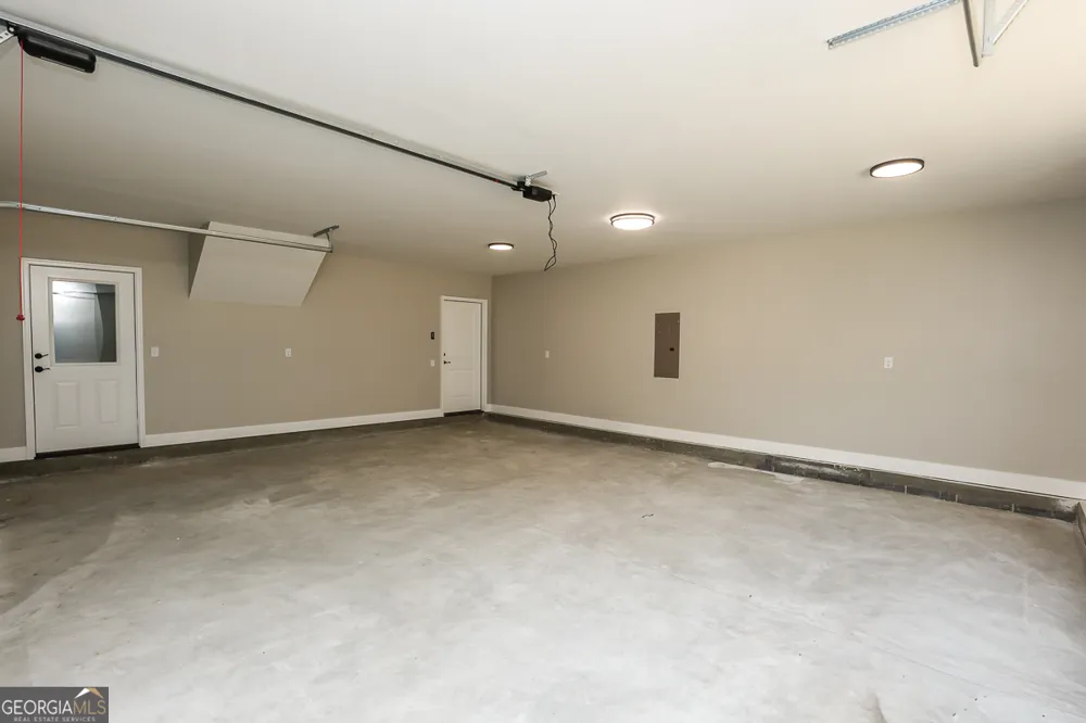 1049 Mccall RD Springfield, GA 31329