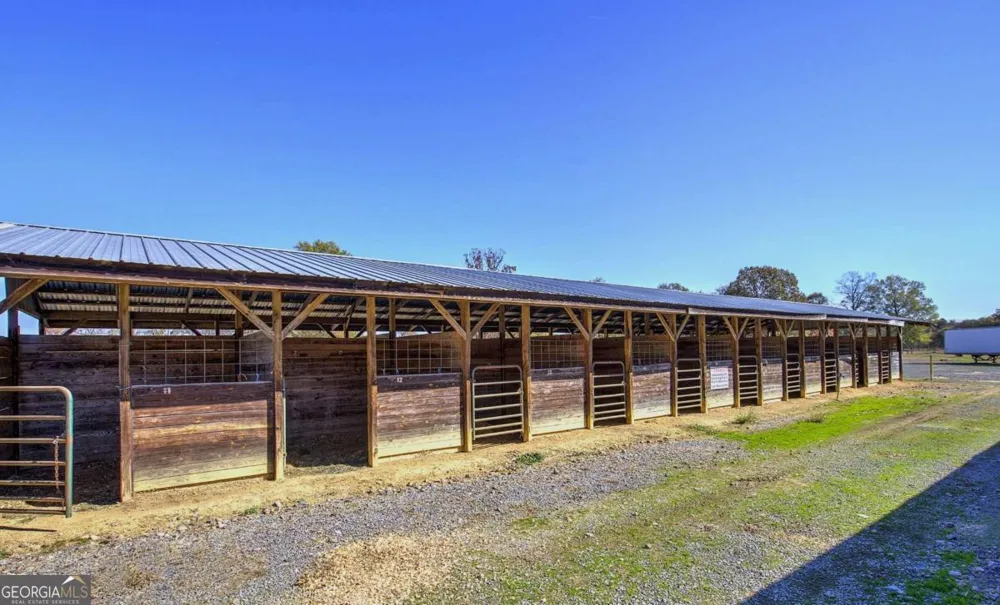 486 County Line RD Resaca, GA 30735
