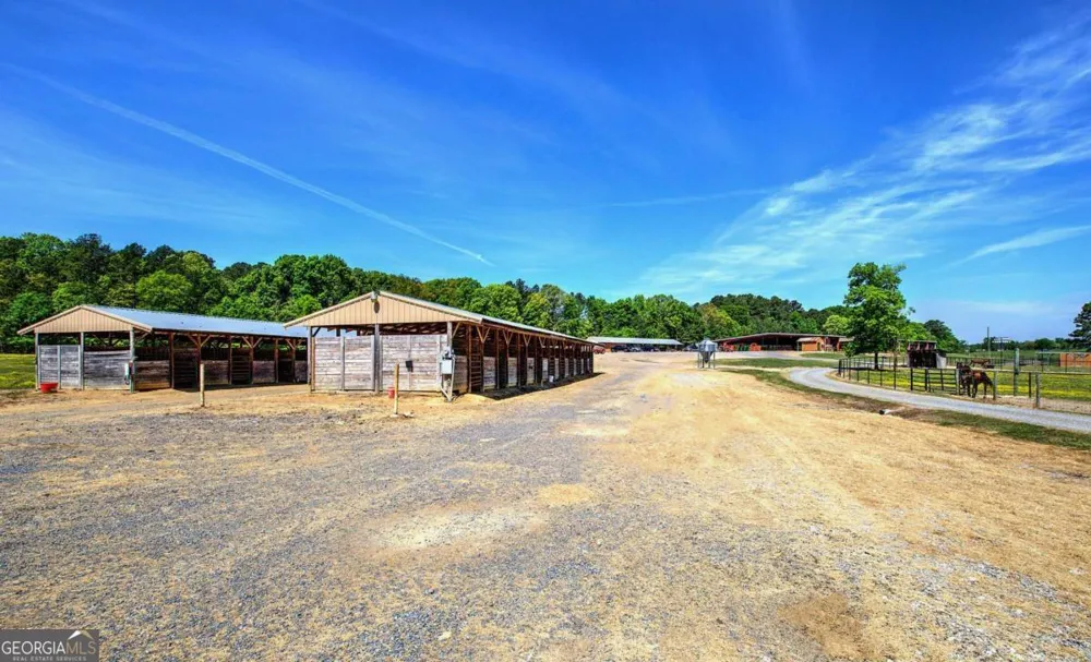 486 County Line RD Resaca, GA 30735