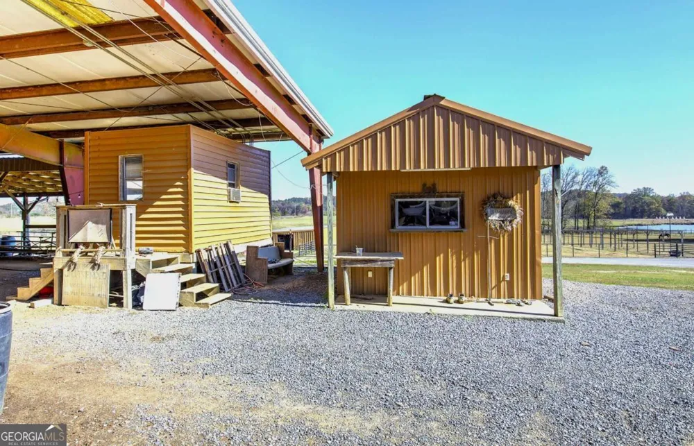 486 County Line RD Resaca, GA 30735