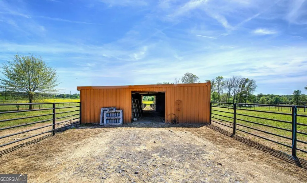 486 County Line RD Resaca, GA 30735