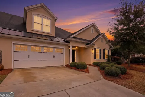 122 Mallory PL