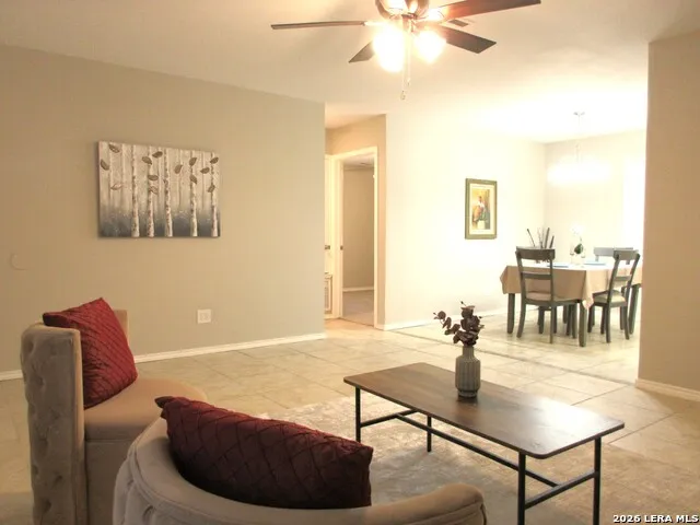 606 Hon Jourdanton, TX 78026