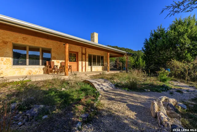 2269 Old Rocksprings Rd Leakey, TX 78873