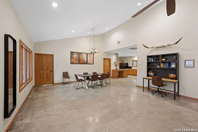 2269 Old Rocksprings Rd Leakey, TX 78873