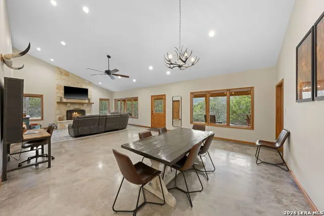 2269 Old Rocksprings Rd Leakey, TX 78873