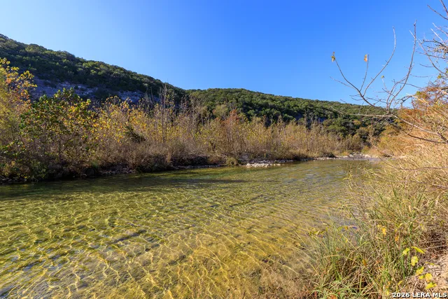 2269 Old Rocksprings Rd Leakey, TX 78873