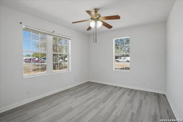 1601 Owens Ave Three Rivers, TX 78071