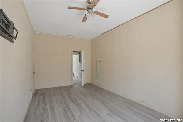 1601 Owens Ave Three Rivers, TX 78071
