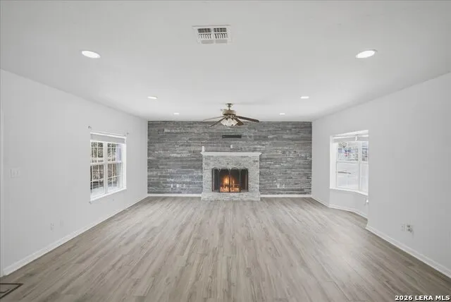 1601 Owens Ave Three Rivers, TX 78071