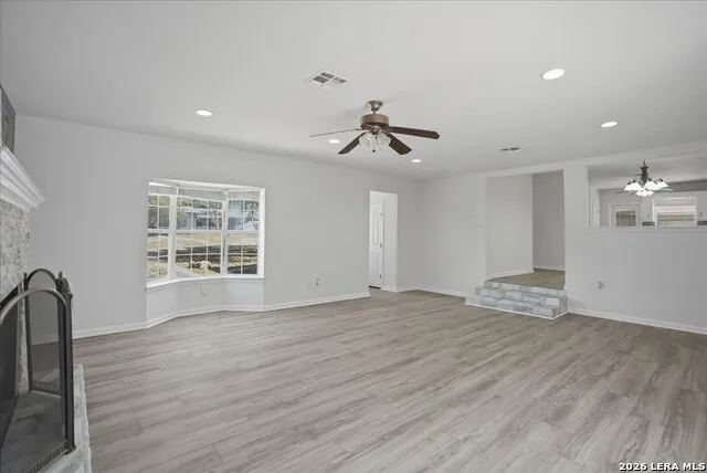 1601 Owens Ave Three Rivers, TX 78071