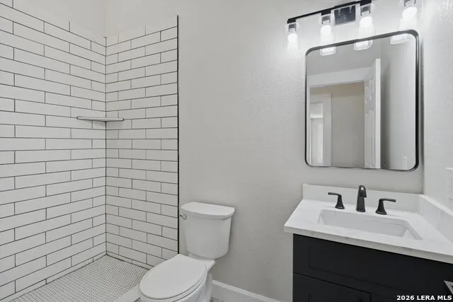 530 E Carson St San Antonio, TX 78208