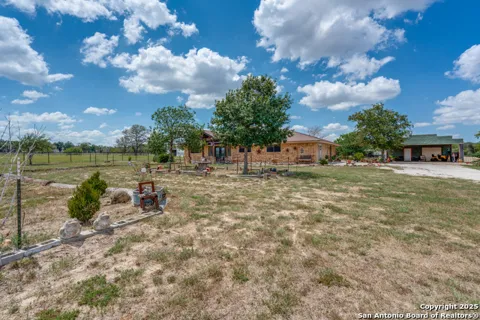 300 County Road 324