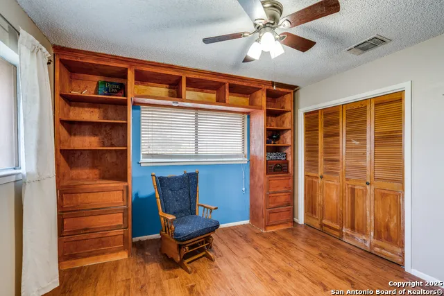 300 County Road 324 Adkins, TX 78101