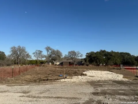 107 Serapia Garza