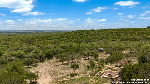 260 County Road 367 Hondo, TX 78861