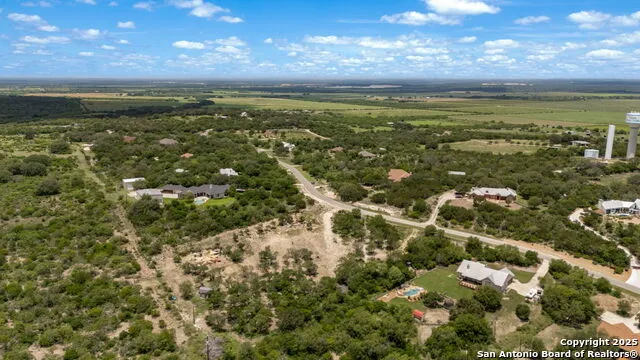 260 County Road 367 Hondo, TX 78861