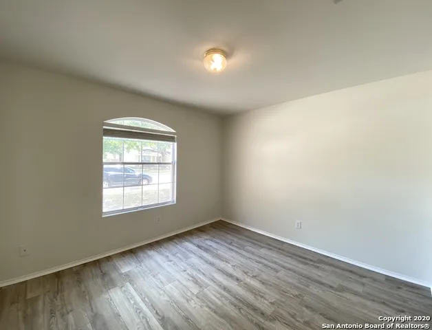16511 CABALLO VALLEY Selma, TX 78154