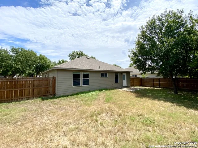 16511 CABALLO VALLEY Selma, TX 78154